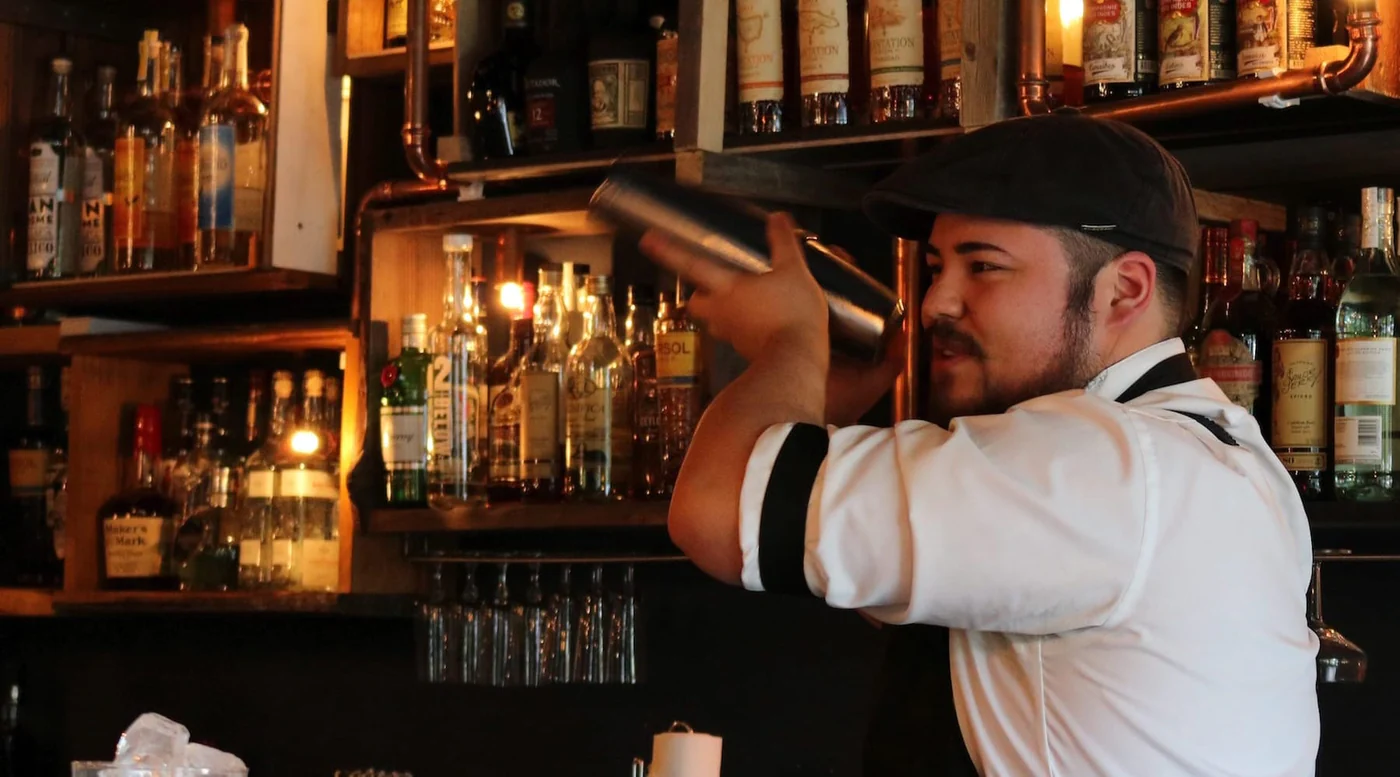 BEST WHISKEY SOUR RECIPE, AND THE INGREDIENTS YOU NEED