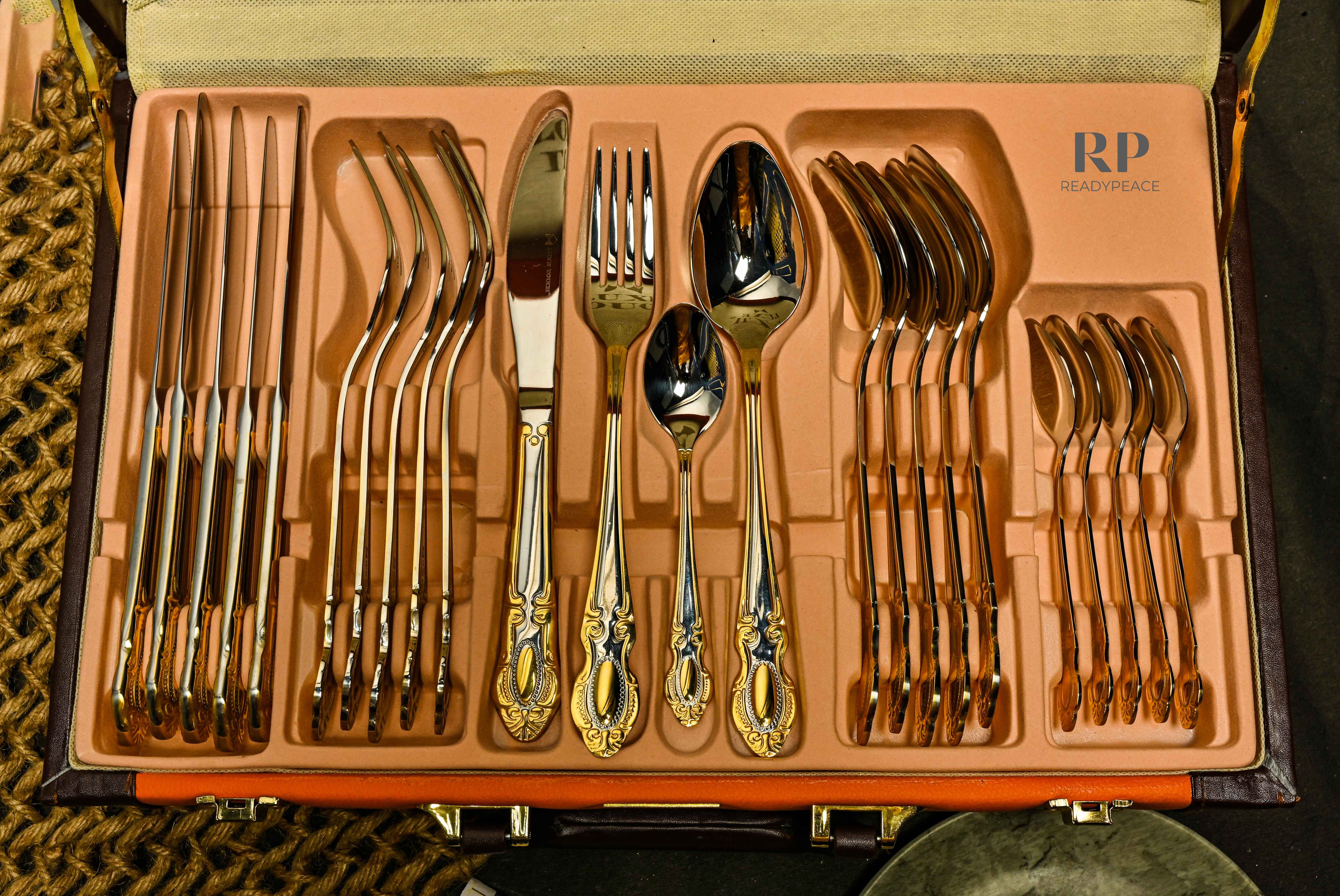 Kaiser 24 pcs Stainless Steel Cutlery set in Giftcase