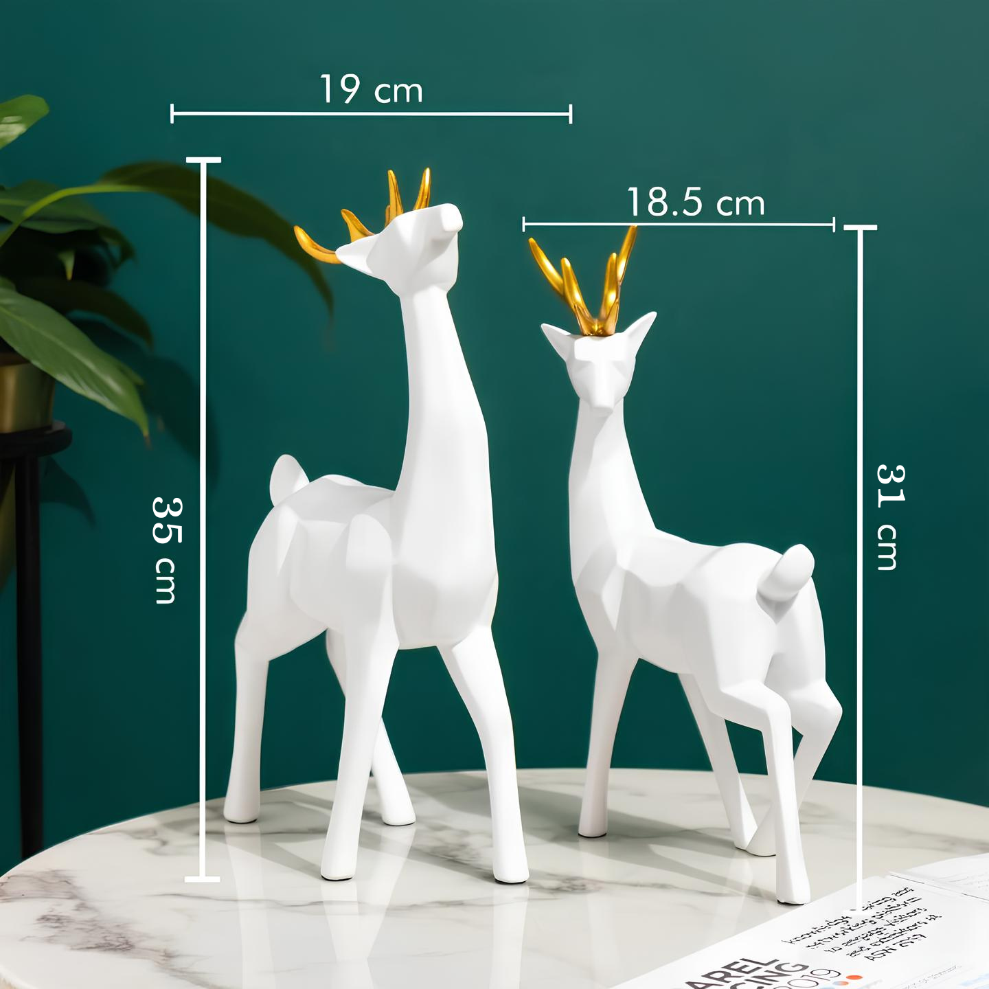 Couple Reindeer 2pcs Sculpture (White & Gold)