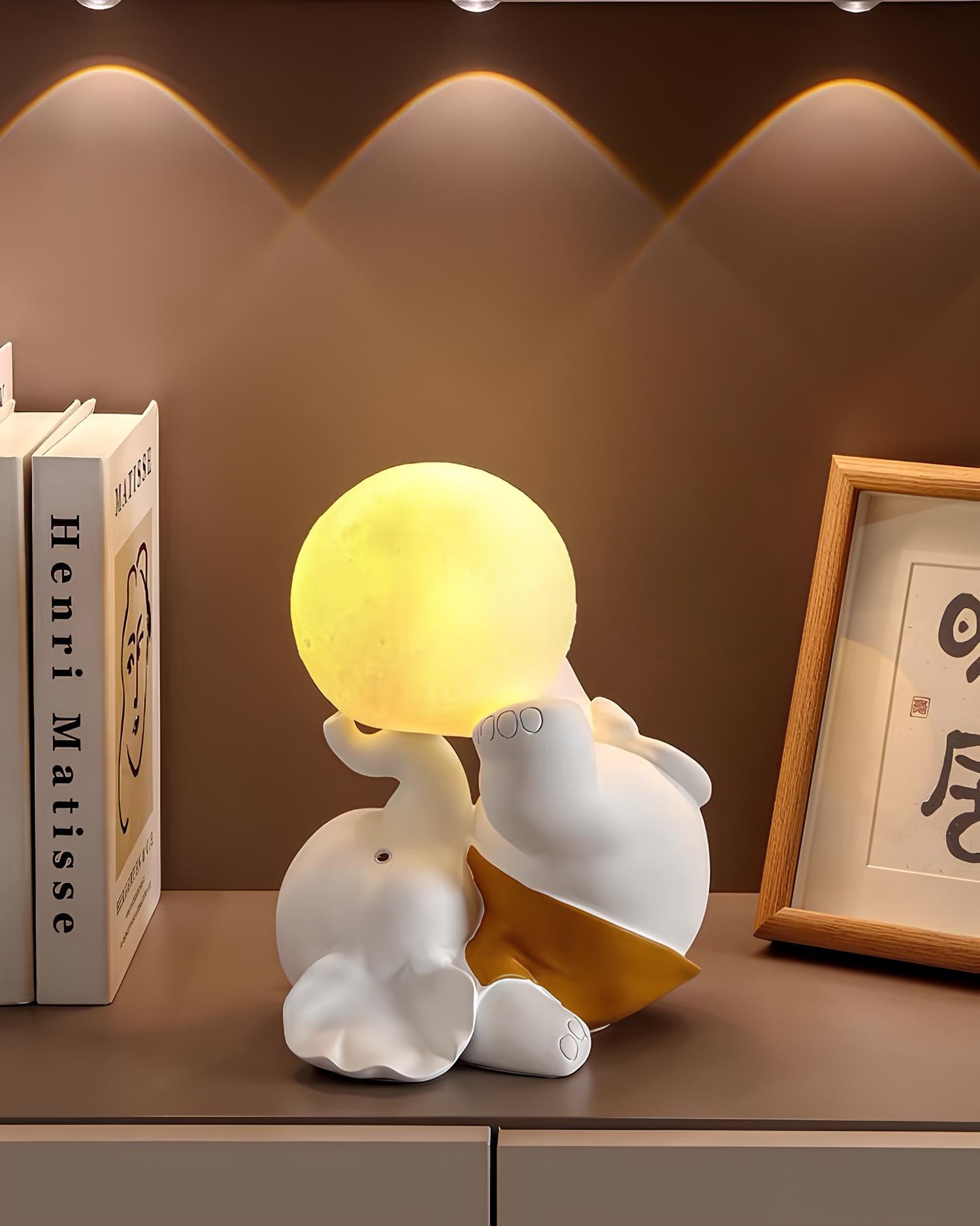 Lucky Cute Elephant with Moon Lamp