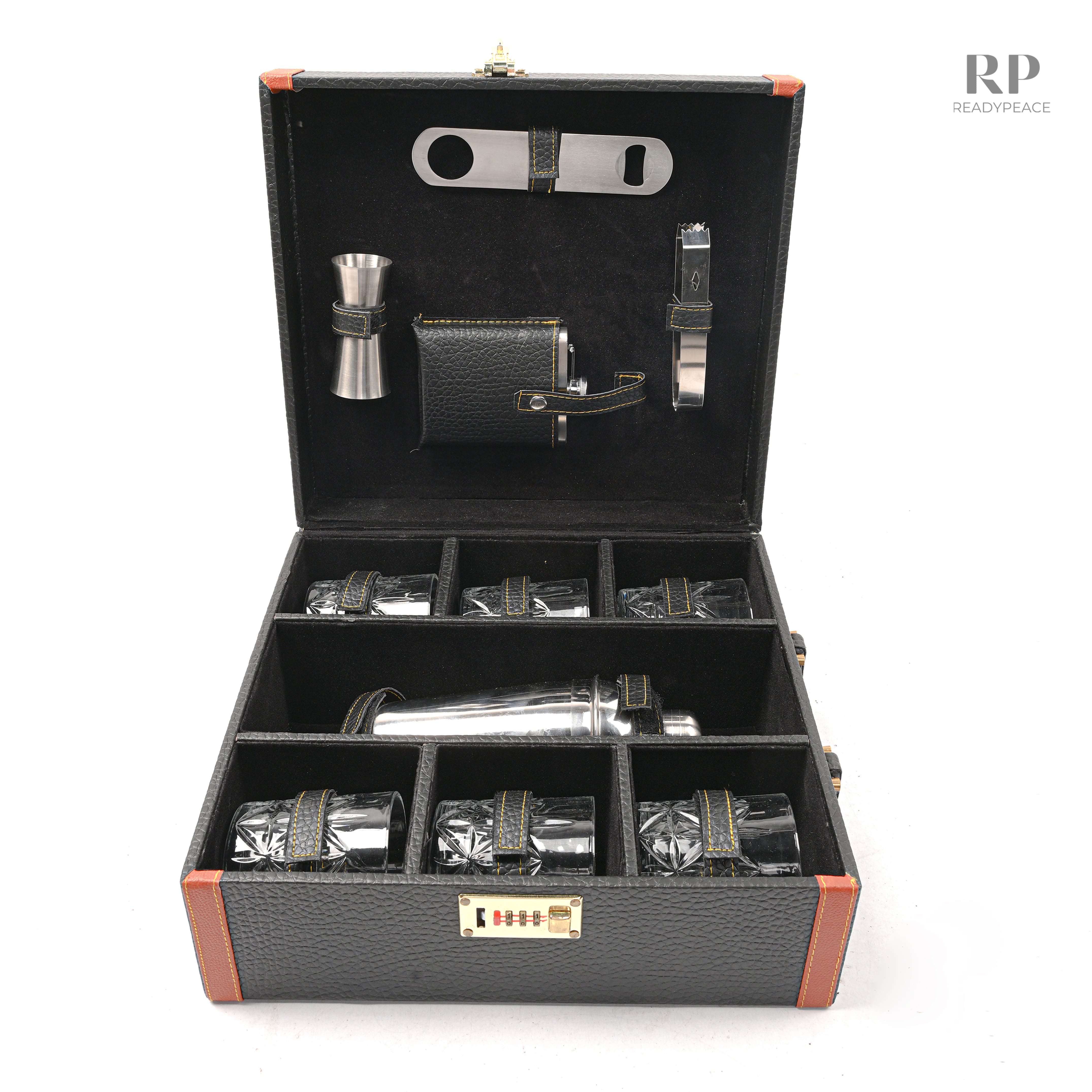 The Luxe Traveler's 11 pcs Bar Case