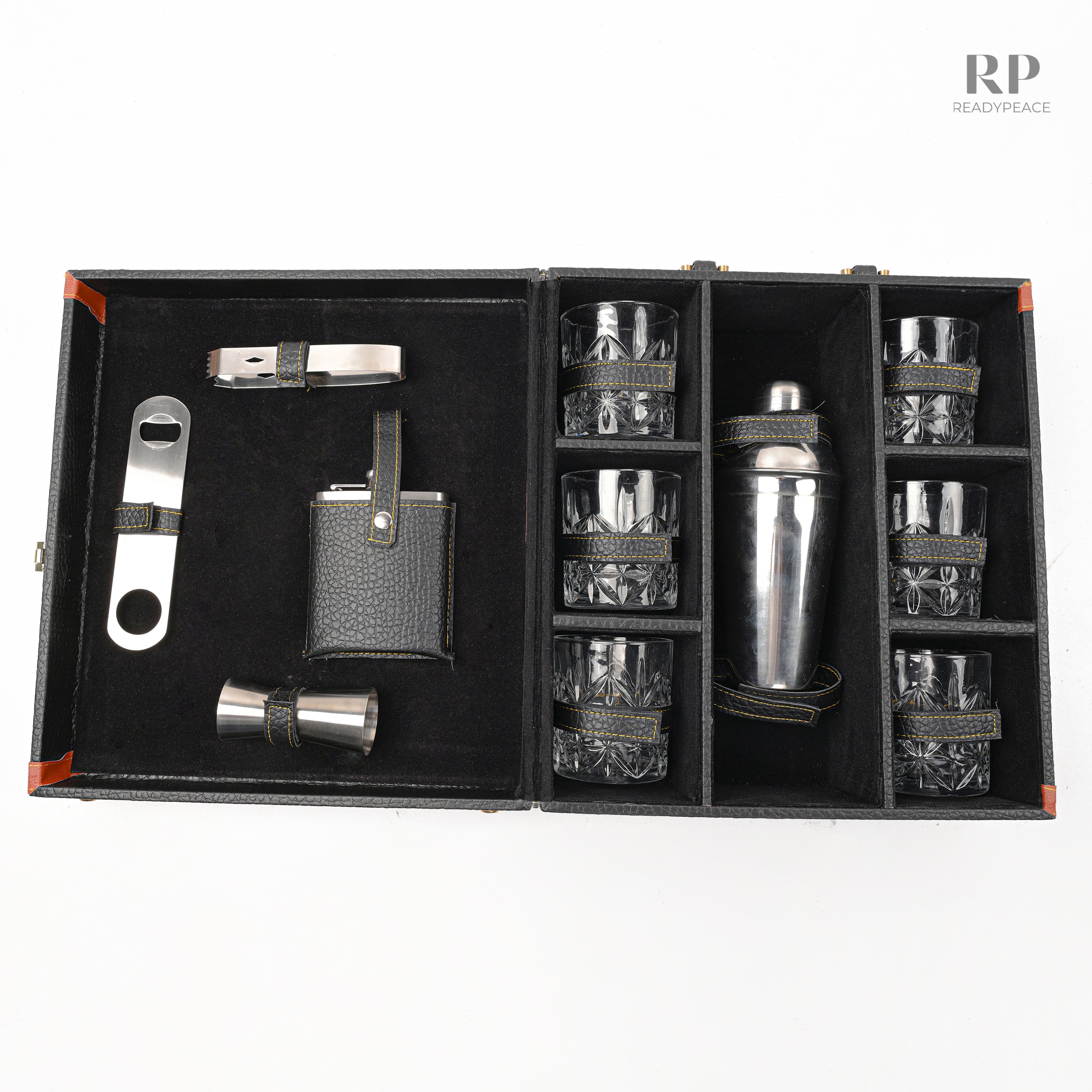 The Luxe Traveler's 11 pcs Bar Case