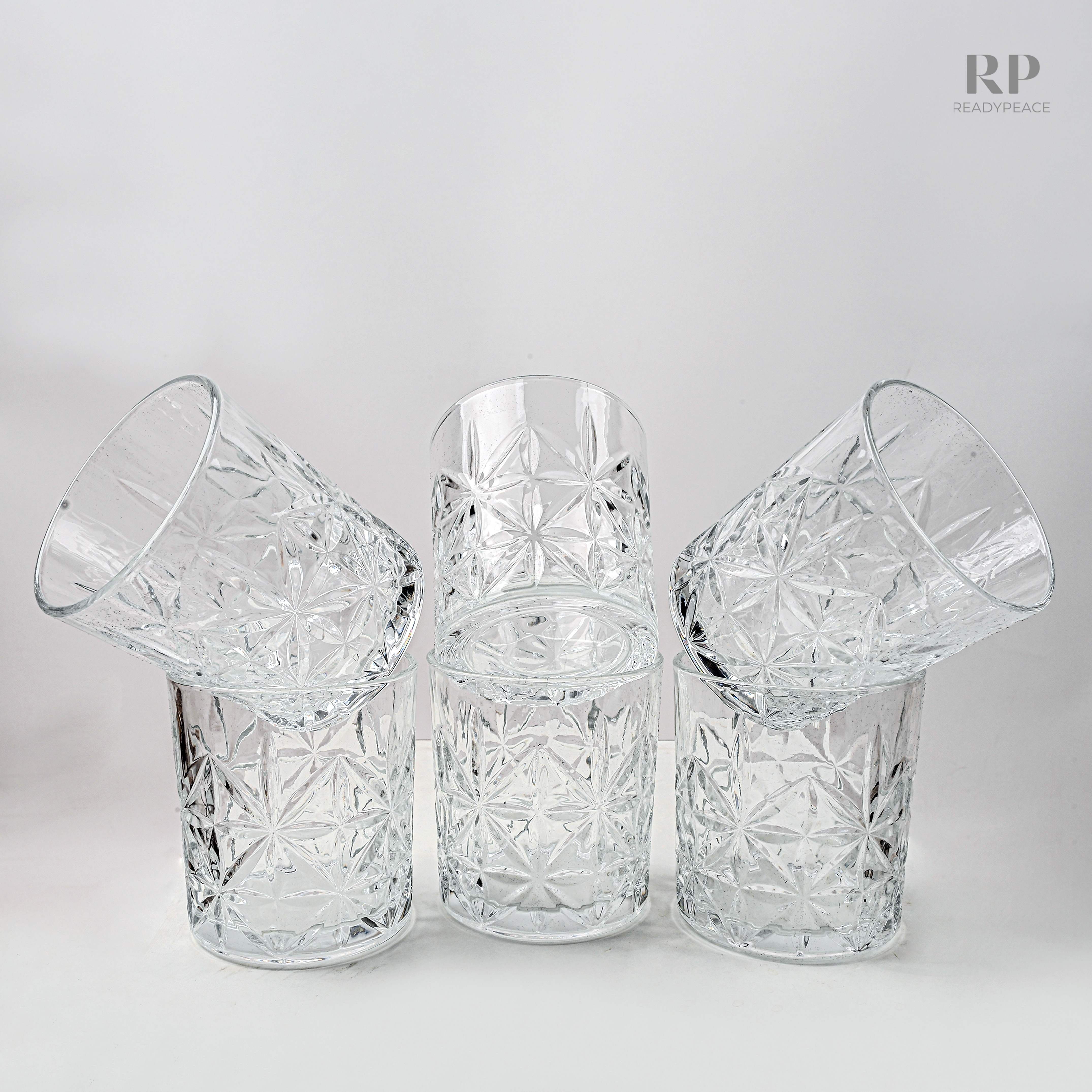 The Luxe Traveler's 11 pcs Bar Case