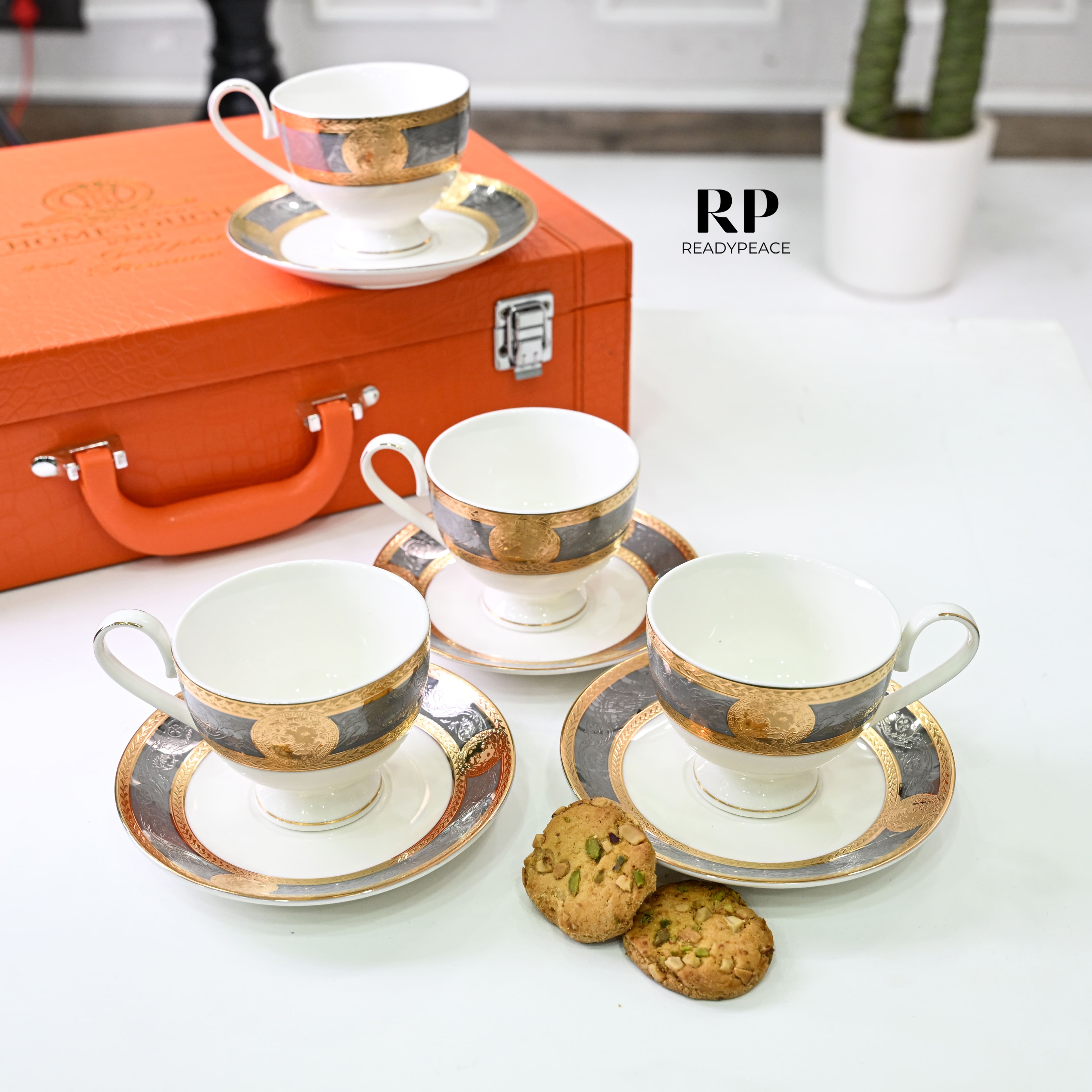 Versus Versace Lion 24K Gold Cup Saucer Set (GREY EDITION)