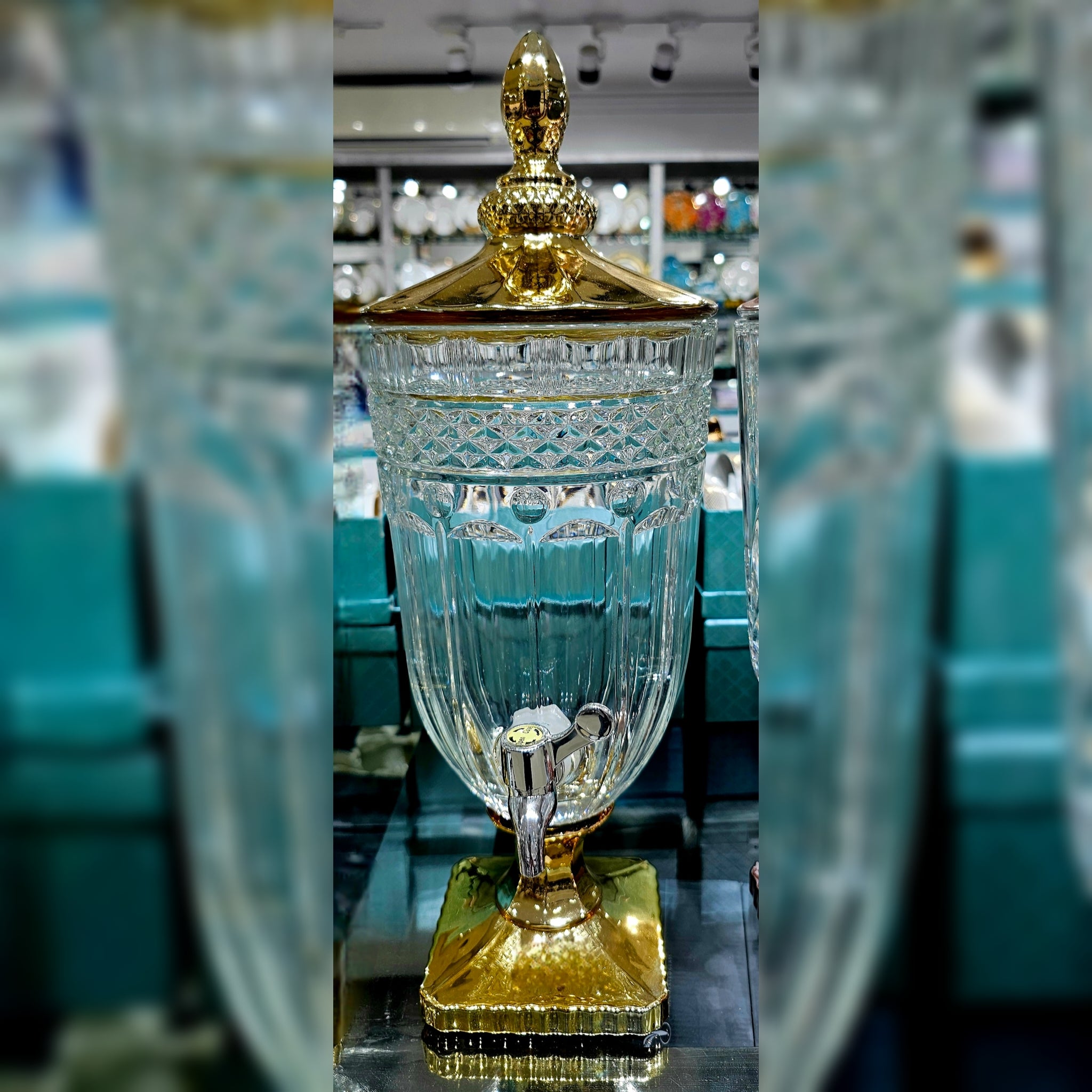 Retro Glass Dispenser with Tap (3 Ltr Pitcher)