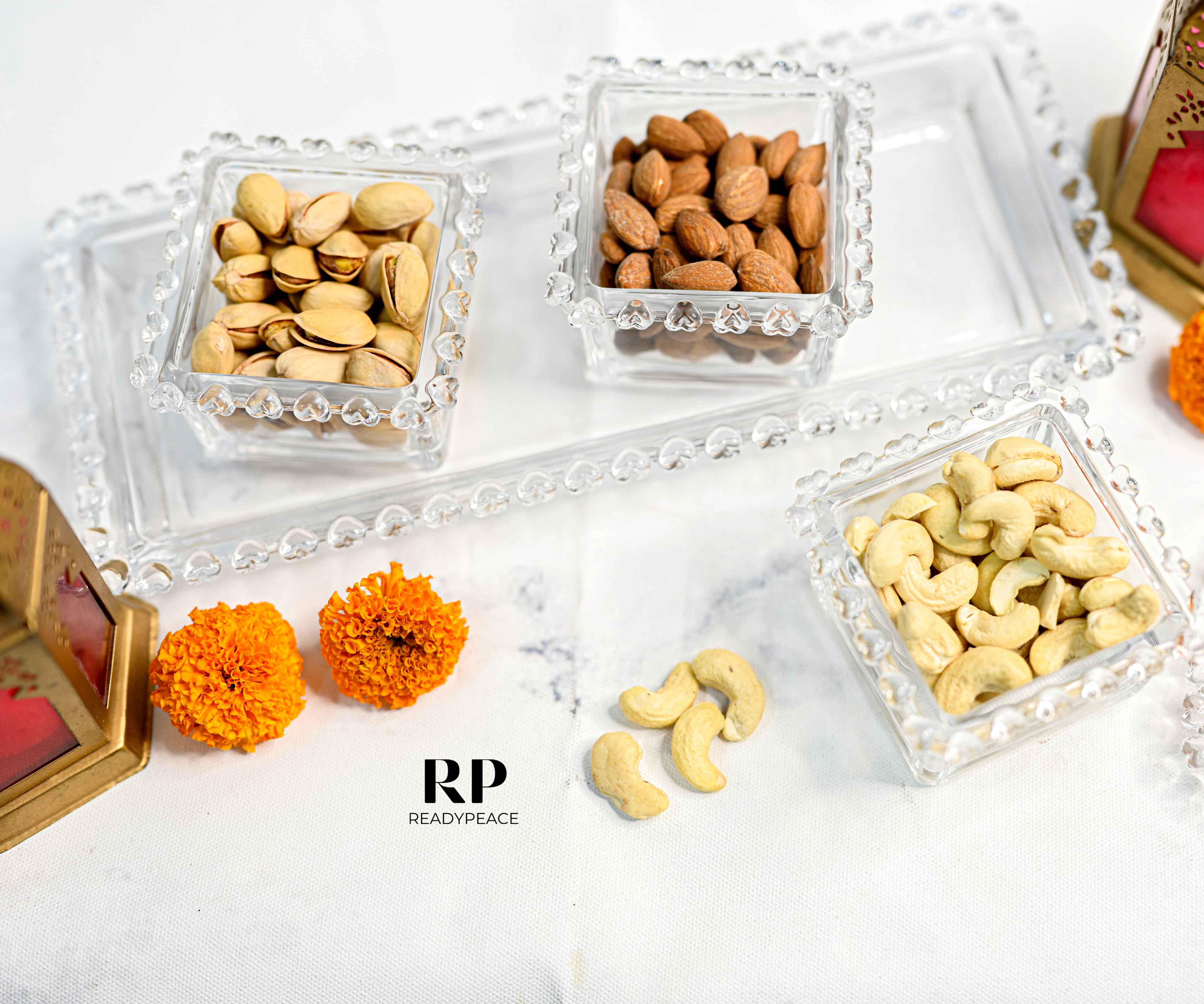 Adore Heart 4 Pcs Serving Set