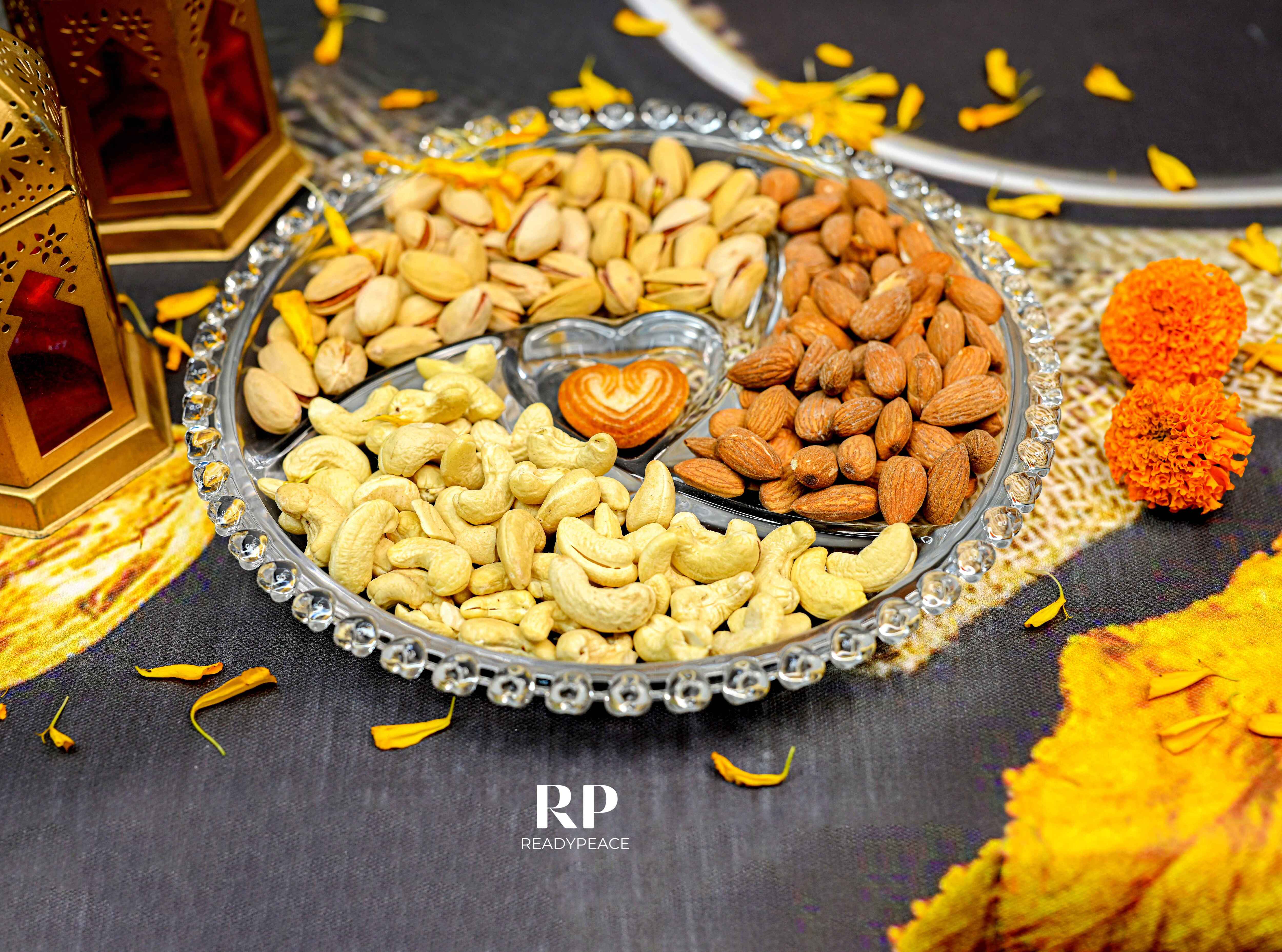 Delight Heart 4 in 1 Round Plate