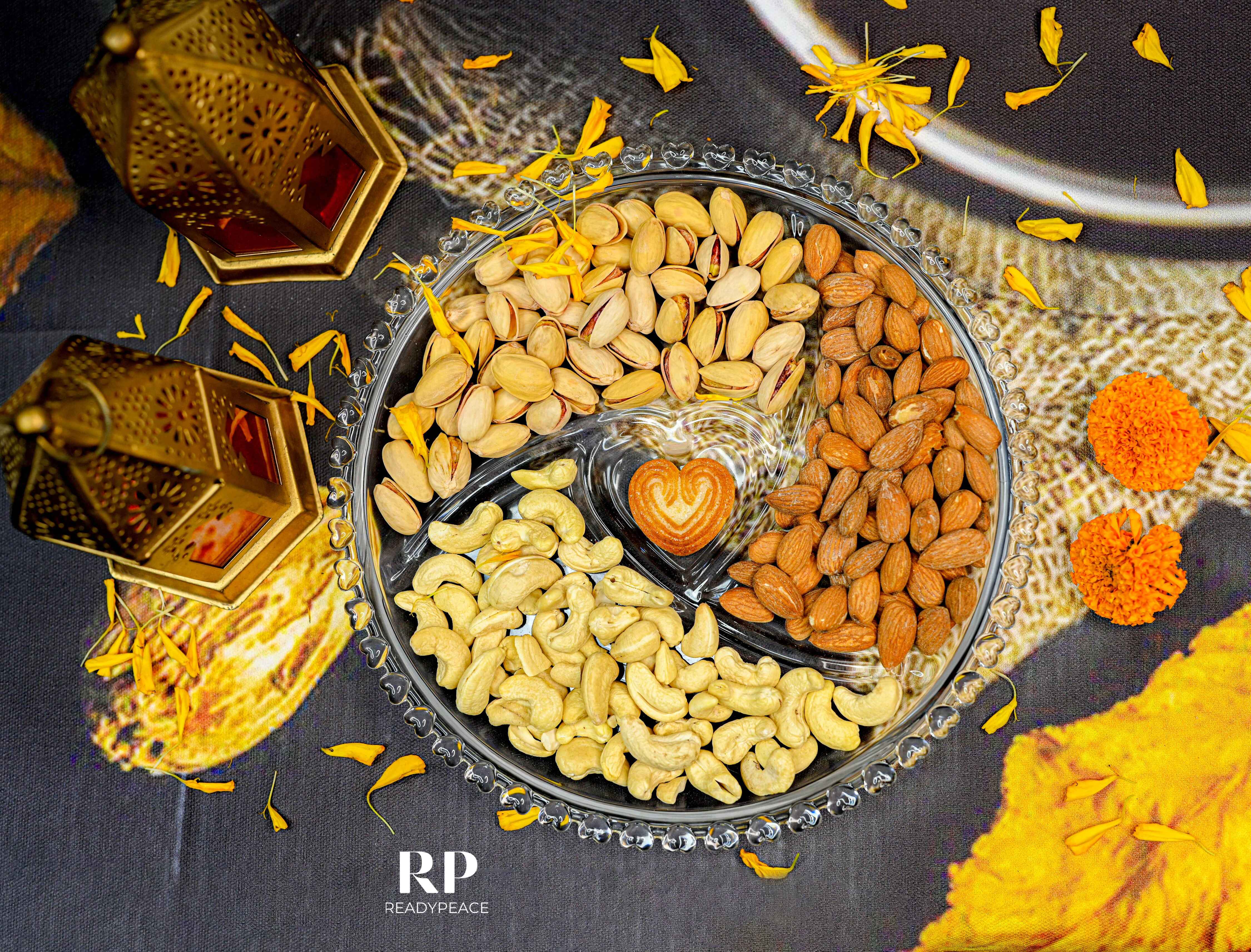 Delight Heart 4 in 1 Round Plate