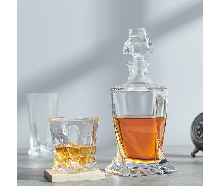 The Epic Twist 7 Pcs Crystal Decanter Set with Glasses